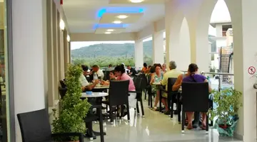 Letsos Hotel