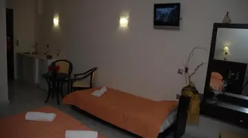 Letsos Hotel