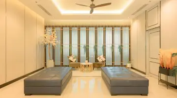 Lewit Hotel