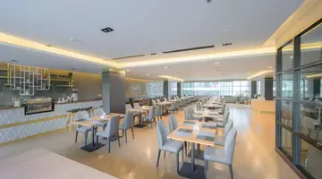 Lewit Hotel