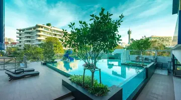 Lewit Hotel