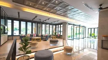 Lewit Hotel