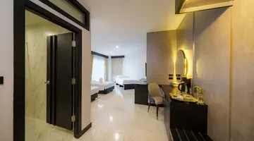 LHC HOTEL AND RESORT