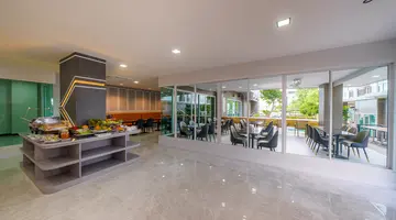 LHC HOTEL AND RESORT