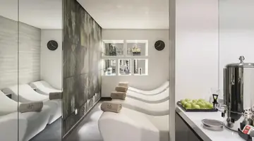 Lhp Napoli Palace & Spa