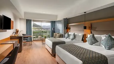 LIBERTY KUSADASI