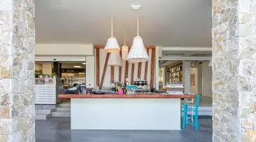 Lido Star Beach Hotel