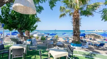 Lido Star Beach Hotel
