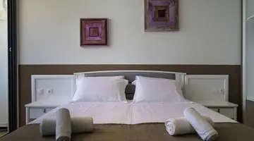 Lido Star Beach Hotel