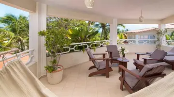 Lifestyle Crown Residence Suites