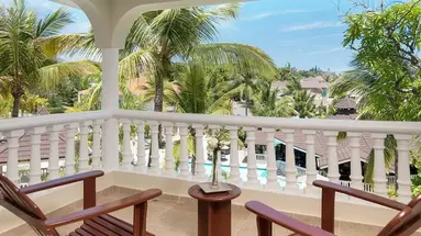 Lifestyle Crown Residence Suites
