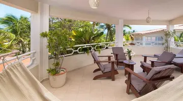 Lifestyle Crown Residence Suites