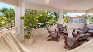 Lifestyle Crown Residence Suites