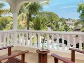 Lifestyle Tropical Beach Resort And Spa