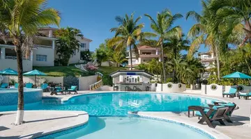 Lifestyle Tropical Beach Resort And Spa