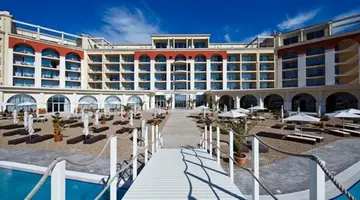 Lighthouse Golf Resort and SPA