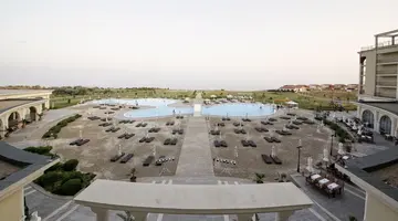 LIGHTHOUSE GOLF & SPA