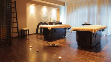 LIGHTHOUSE GOLF & SPA