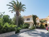 Lili Hotel