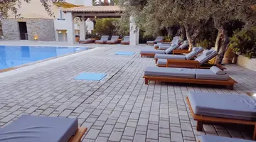 LILI HOTEL