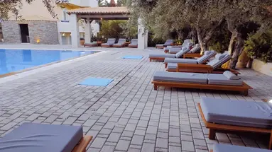 LILI HOTEL