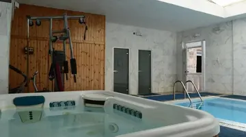 LILI HOTEL