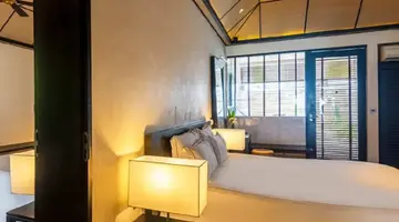 Lily Beach Resort & Spa at Huvahendhoo