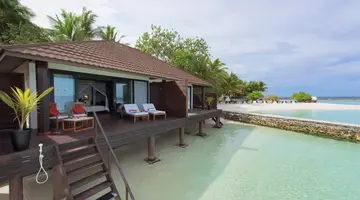 LILY BEACH RESORT & SPA AT HUVAHENDHOO