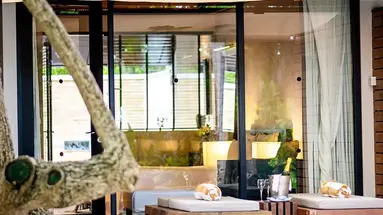 Lily Beach Resort & Spa at Huvahendhoo