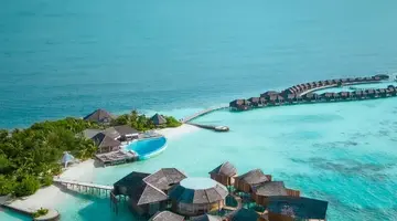 Lily Beach Resort & Spa at Huvahendhoo