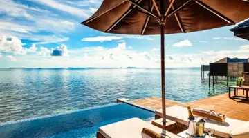 Lily Beach Resort & Spa at Huvahendhoo