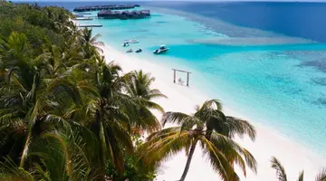 LILY BEACH RESORT & SPA AT HUVAHENDHOO