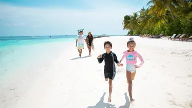 LILY BEACH RESORT & SPA AT HUVAHENDHOO
