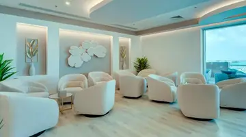 Lily Beach Resort & Spa at Huvahendhoo