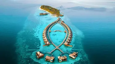 LILY BEACH RESORT & SPA AT HUVAHENDHOO