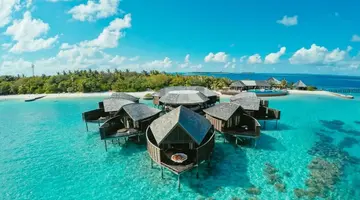 LILY BEACH RESORT & SPA AT HUVAHENDHOO