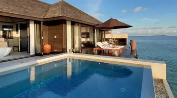 Lily Beach Resort & SPA