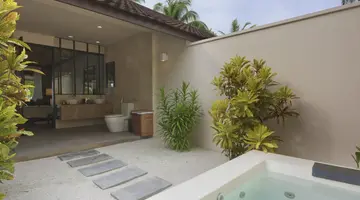 LILY BEACH RESORT & SPA