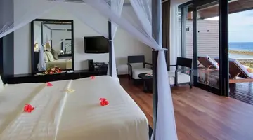 Lily Beach Resort & SPA