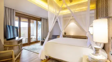 LILY BEACH RESORT & SPA