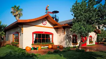 Limak Arcadia