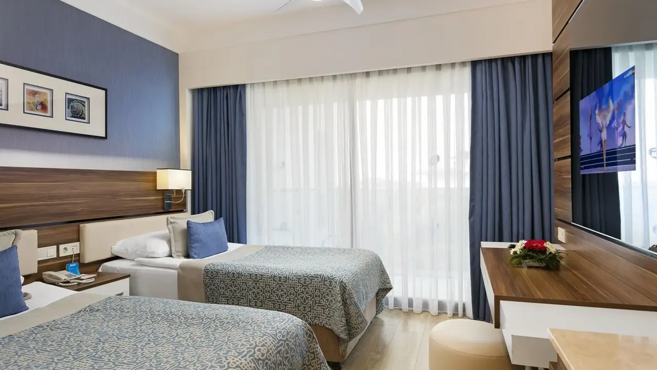 Limak Atlantis De Luxe Hotel & Resort
