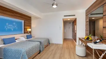 Limak Atlantis Deluxe Hotel And Resort