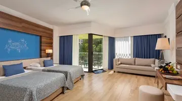 Limak Atlantis Deluxe Hotel And Resort