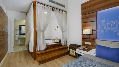 Limak Atlantis Deluxe Resort & Hotel