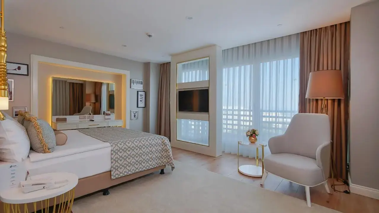 LIMAK CYPRUS DELUXE HOTEL