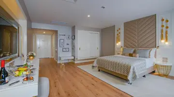 LIMAK CYPRUS DELUXE HOTEL