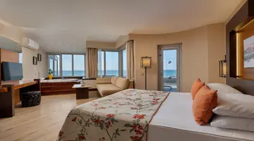 LIMAK LARA DE LUXE HOTEL & RESORT