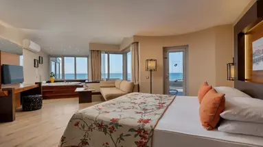 LIMAK LARA DE LUXE HOTEL & RESORT