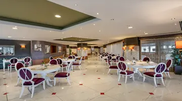LIMAK LARA DE LUXE HOTEL & RESORT
